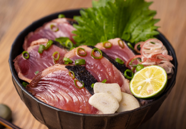 かつおのたたき丼